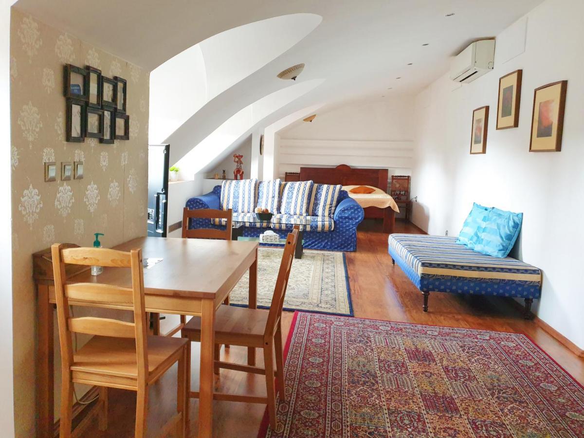 Karluv Apartament