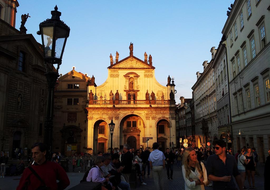 Karluv * Praga