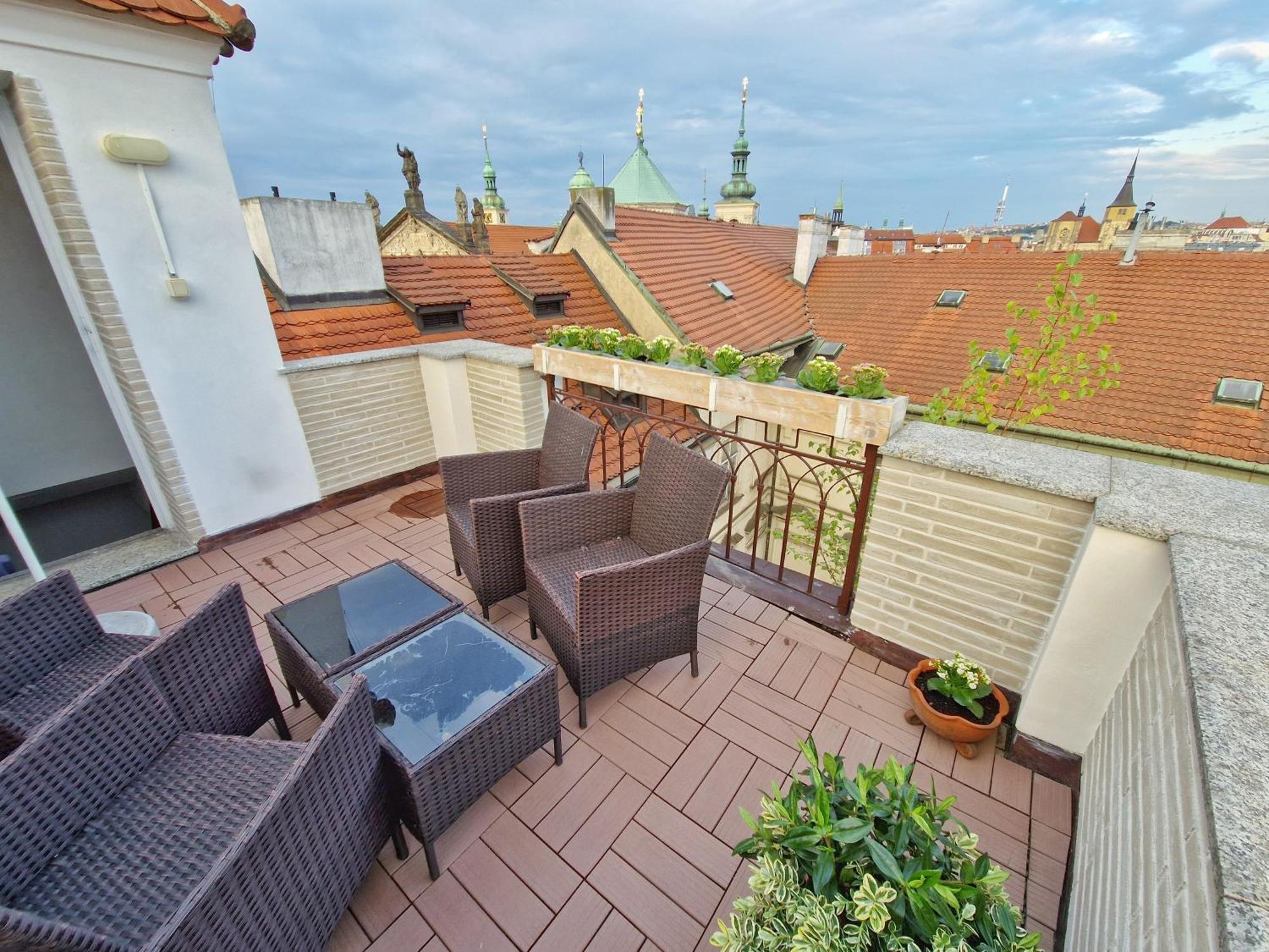 Karluv * Praga