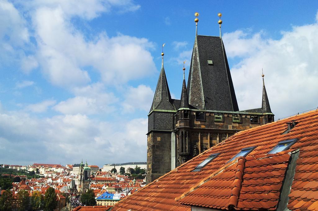 Karluv Praga